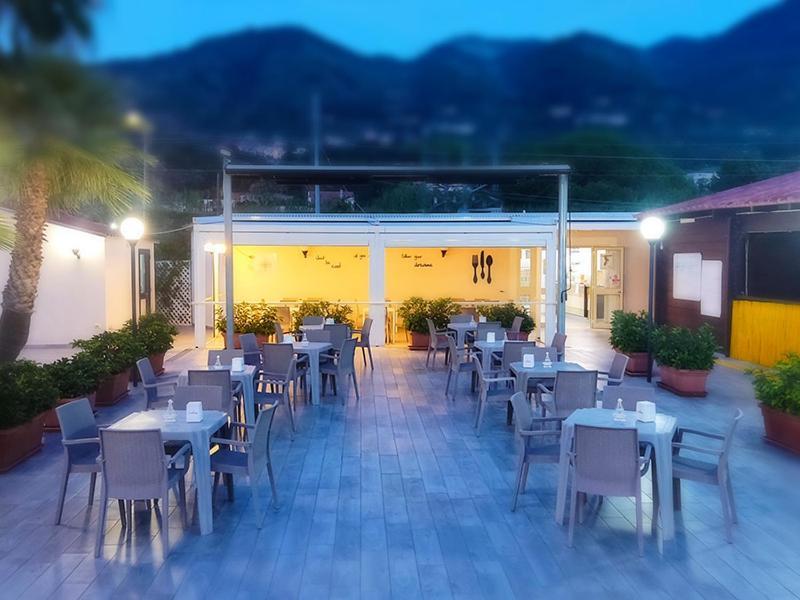 Villaggio La Bussola Paola Buitenkant foto