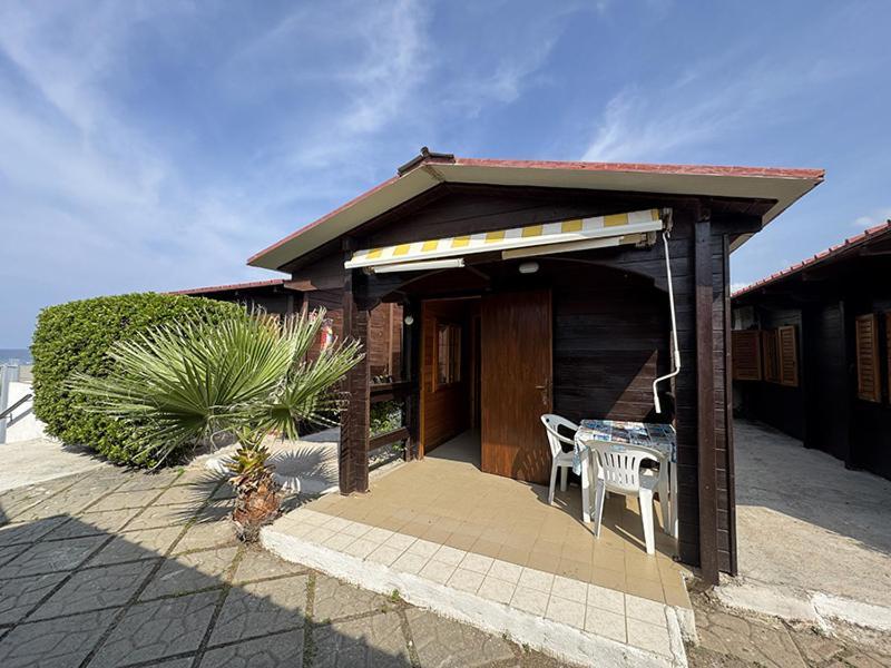 Villaggio La Bussola Paola Buitenkant foto
