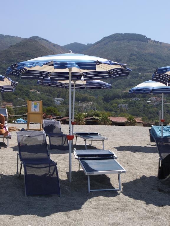 Villaggio La Bussola Paola Buitenkant foto