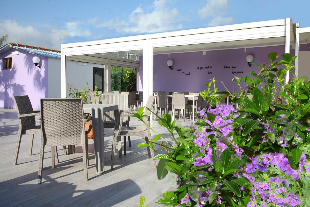 Villaggio La Bussola Paola Buitenkant foto